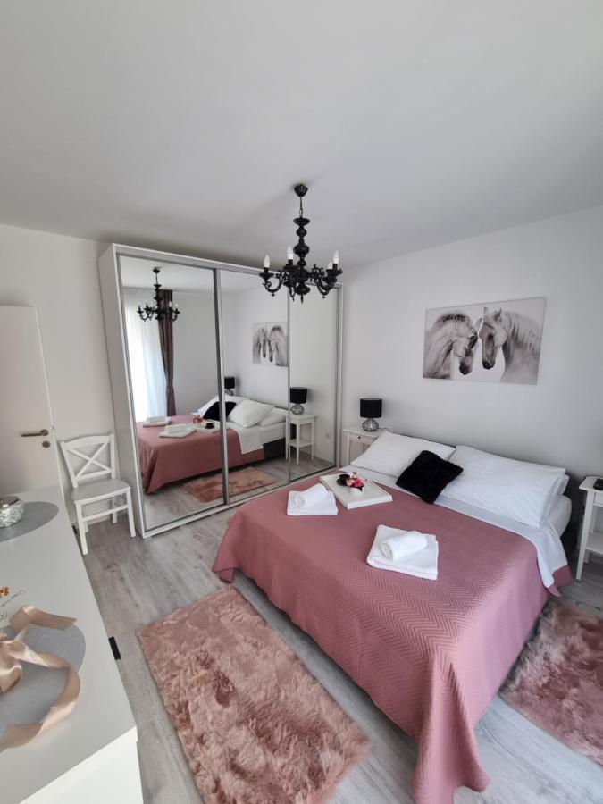 Babylu Apartman Zadar Bagian luar foto