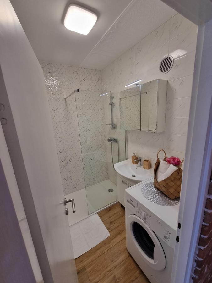 Babylu Apartman Zadar Bagian luar foto