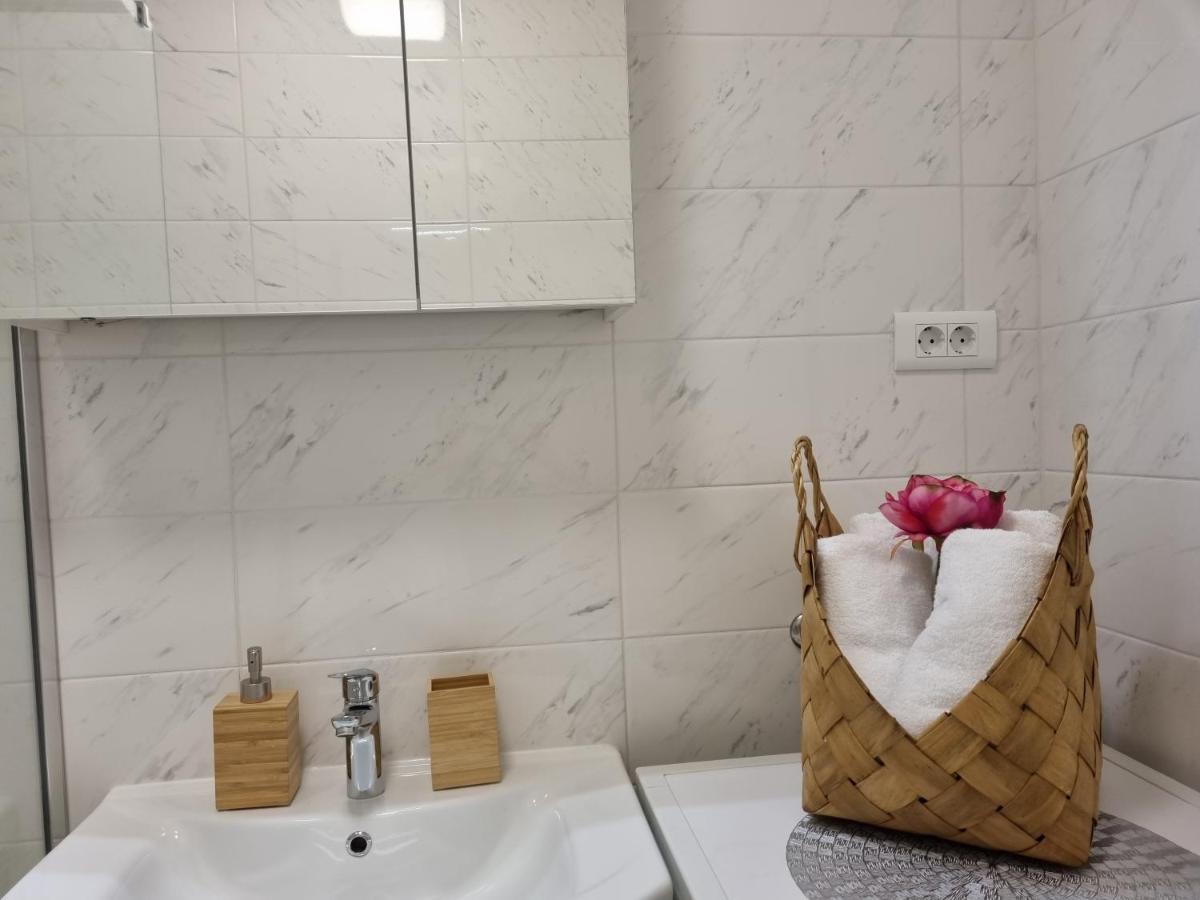 Babylu Apartman Zadar Bagian luar foto