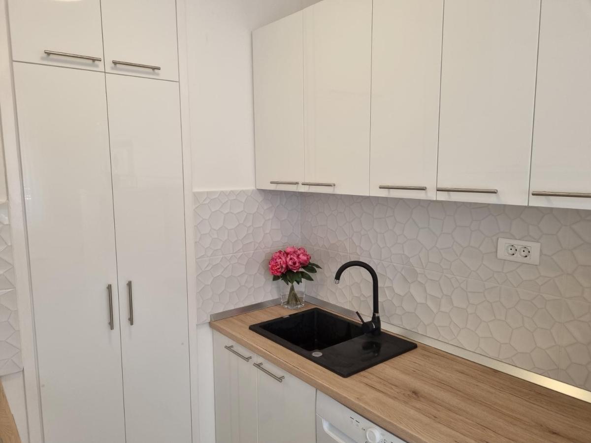 Babylu Apartman Zadar Bagian luar foto