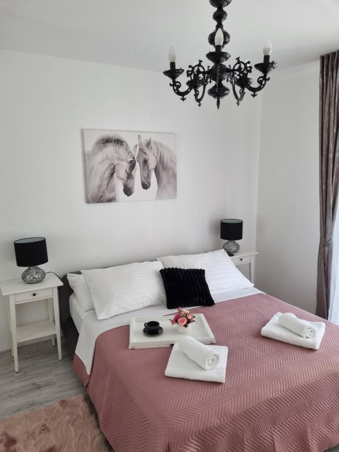 Babylu Apartman Zadar Bagian luar foto