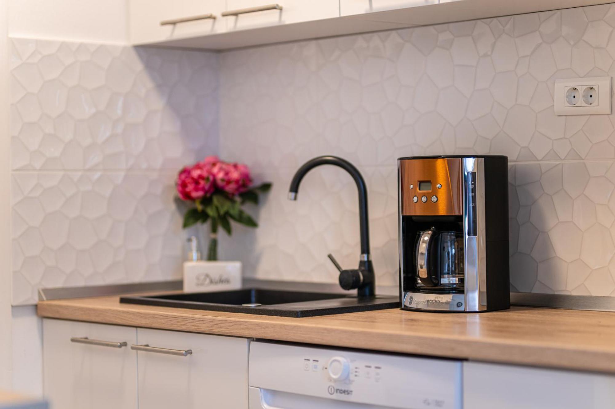 Babylu Apartman Zadar Bagian luar foto